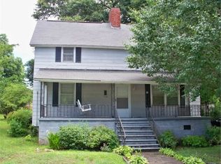 26 Goodrich St, Pelzer, SC 29669