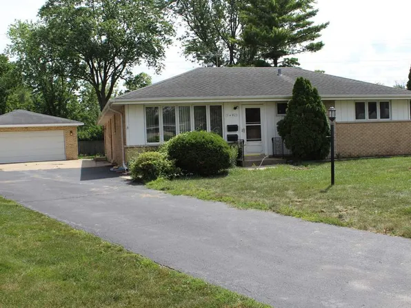 15W425 Victory Pkwy, Elmhurst, IL 60126