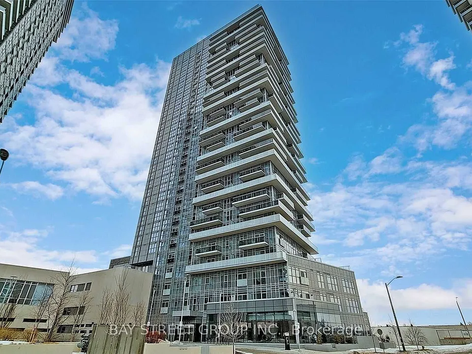 225 Village Green Sq #2901