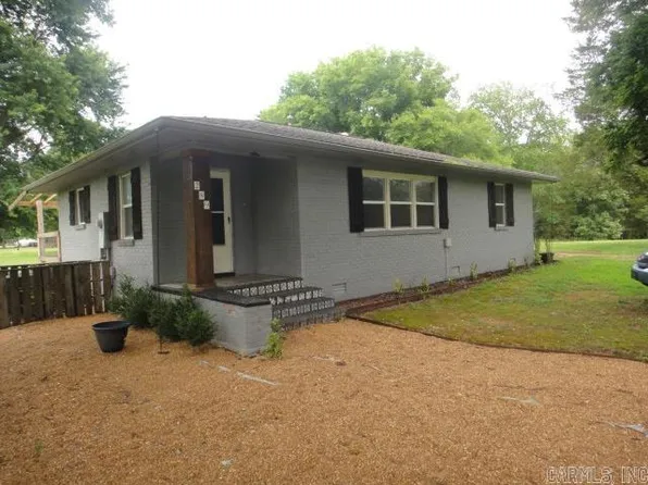 289 Swaim Hill Rd, Batesville, AR 72501