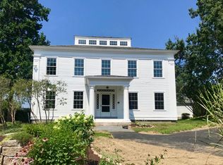 46 Hopkins Ln #1A, South Kingstown, RI 02879