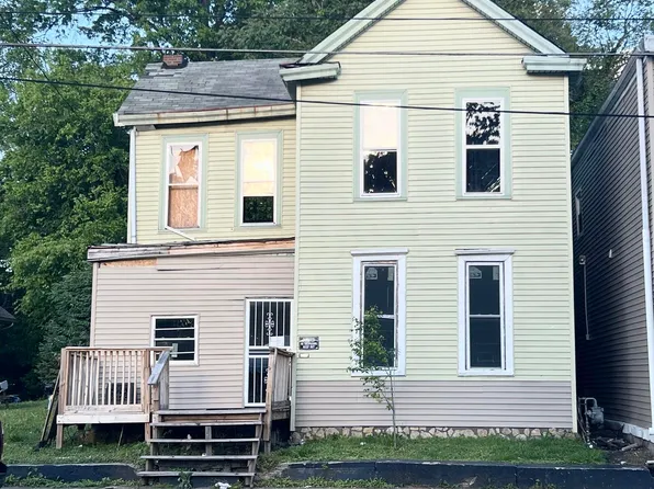 1023 S 28th St, Louisville, KY 40211