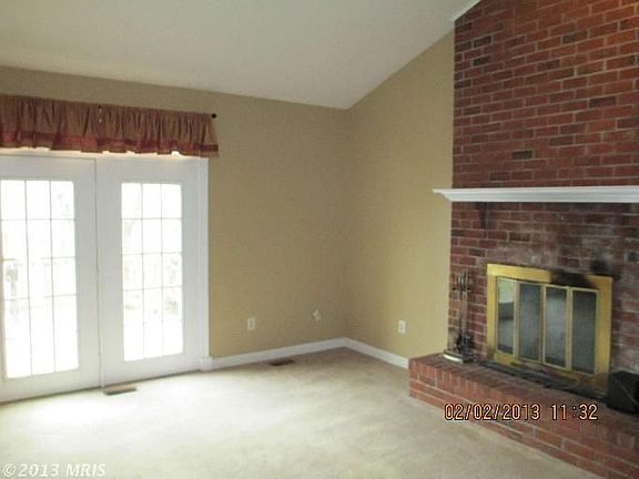 4th image of 3235 Hollyhock Dr
