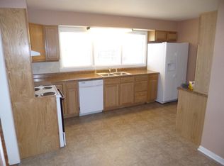 3276 S Parkview Ave, Springfield, MO 65804