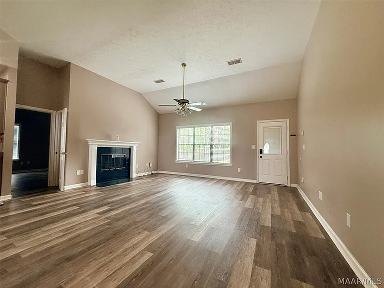 6630 Stablegate Ct — Photo 4