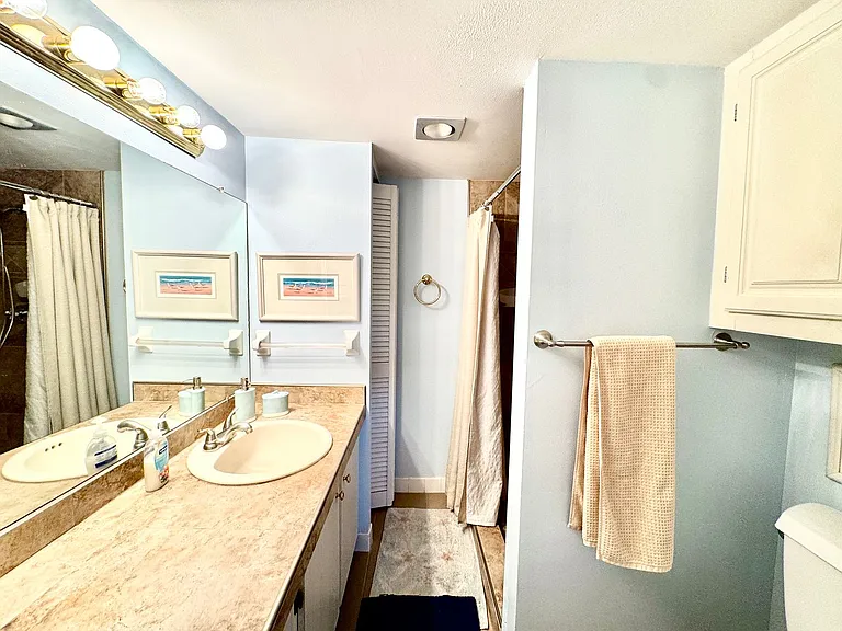 1100 Ponce De Leon Cir #E306 — Photo 18