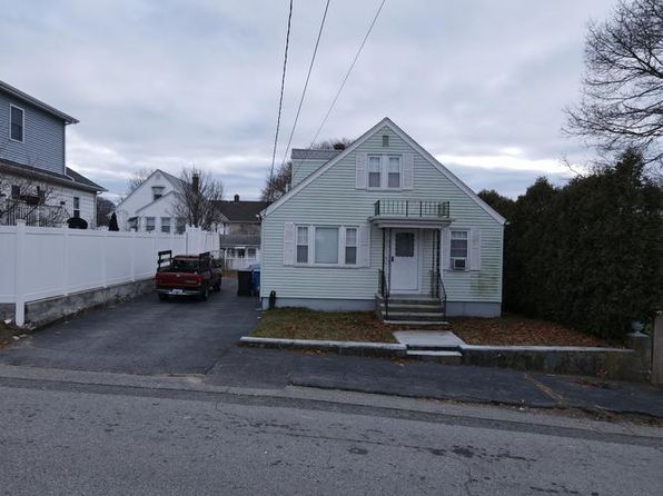 162 Bracken St