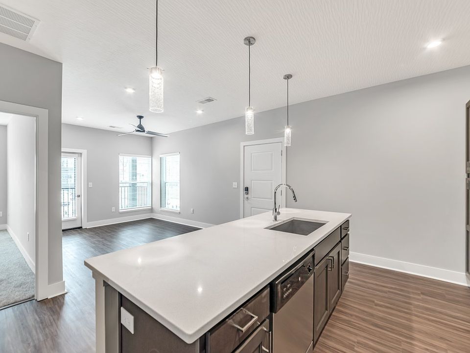 Quartz Counter Tops