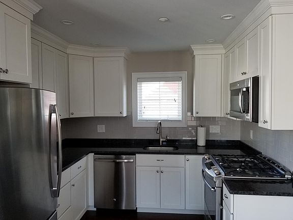 5th image of 115 Harvey St #3-A