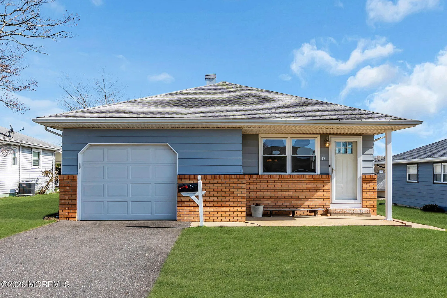18 Saint David Drive photo 1
