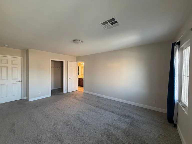 8542 Windsor Run St — Photo 11