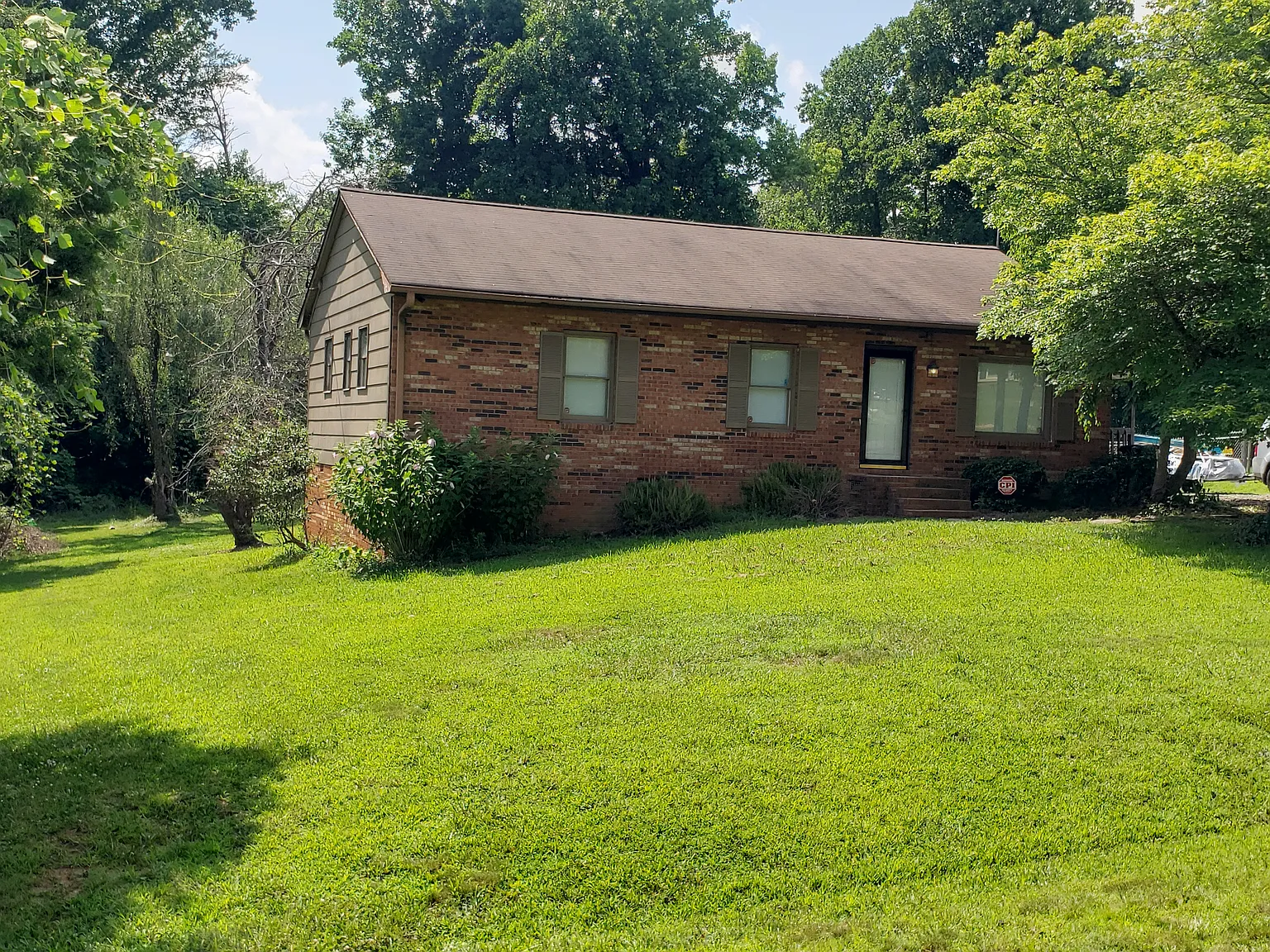 4912 Shulbrook Dr — Photo 1