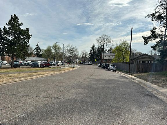 4th image of 640 W 100th Pl