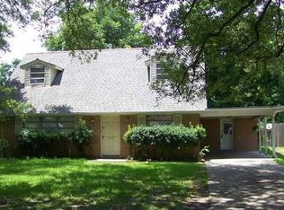 6220 Dover Pl, New Orleans, LA 70131
