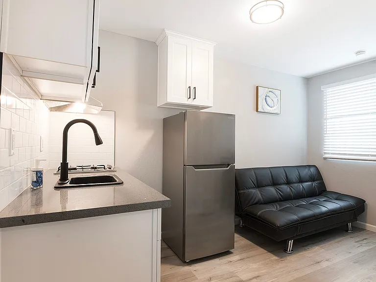 Casas On Cordova Street Apartments — Photo 15