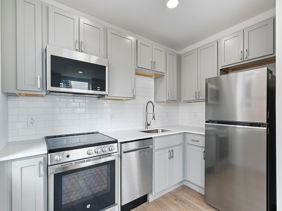 1st image of 627 Hamilton St #3