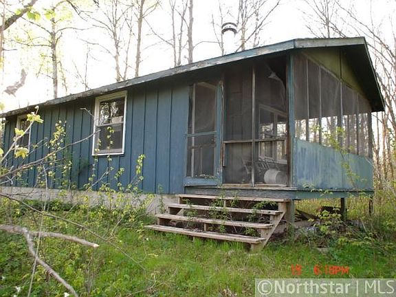 3rd image of 26556 Riverview Dr
