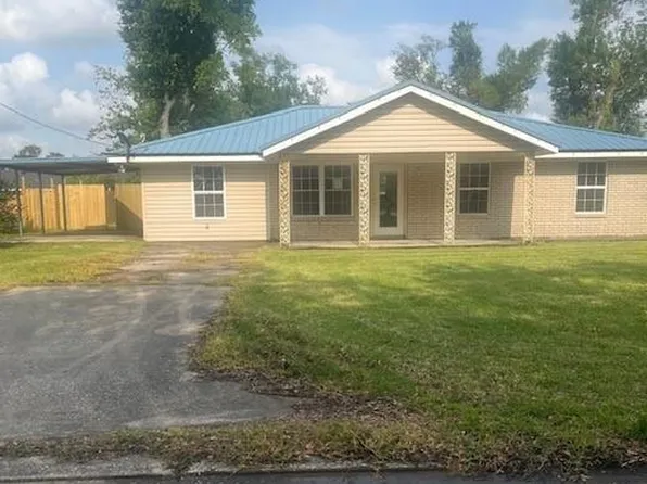 1800 Walker Dr, Westlake, LA 70669