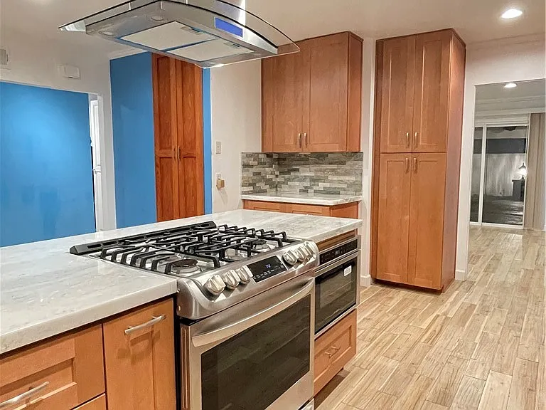 6326 Villa Rosa Dr — Photo 21