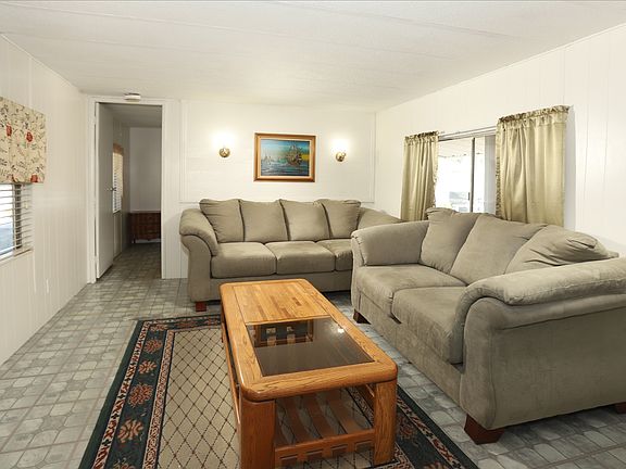 4th image of 10745 Victoria Ave Spc 49