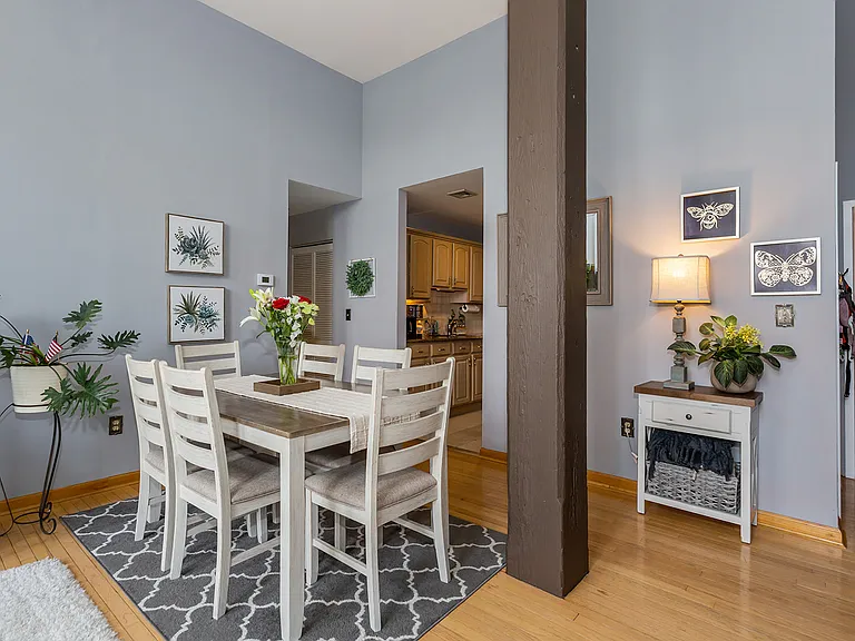 262 Main St #203 — Photo 5