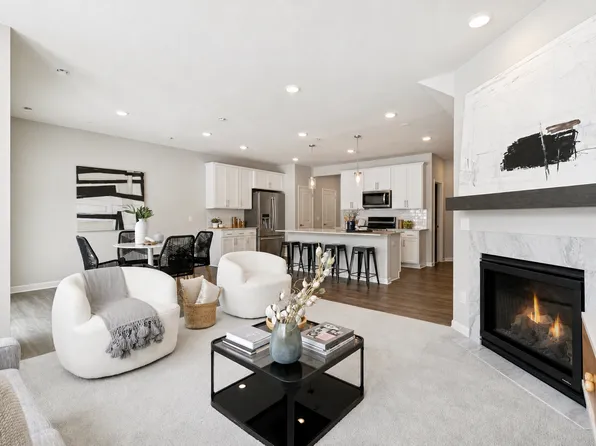 4860 Avery Ct, Eagan, MN 55123