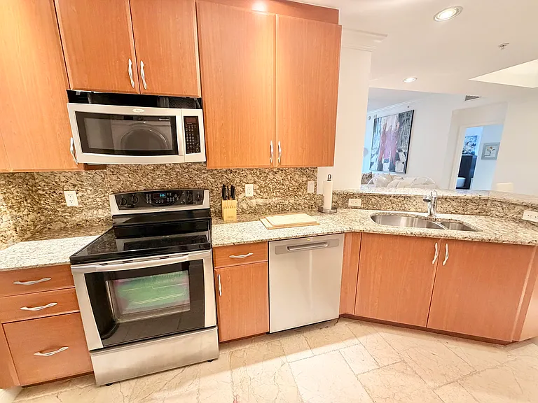 701 S Olive Ave #1413 — Photo 14