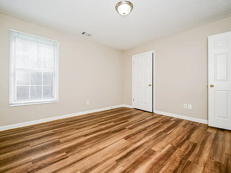 245 Long Creek Dr — Photo 13