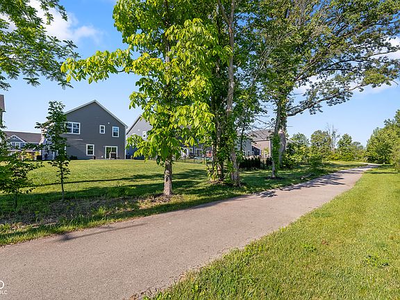 5th image of 1596 Moose Ridge Ln