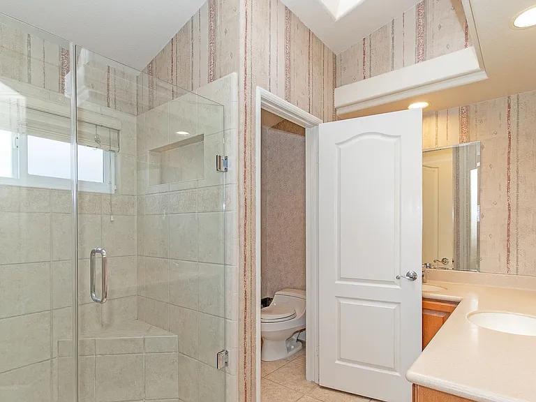 3114 San Helena Dr — Photo 16
