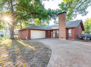 503 Market St, Roxton, TX 75477