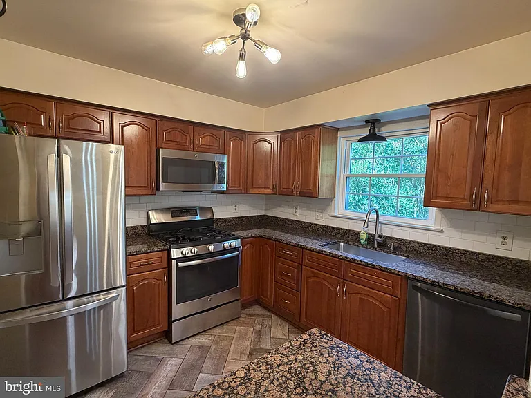 13480 Foxlease Ct — Photo 6