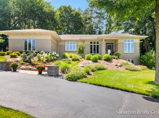 6073 Stonehenge Ct SW, Grandville, MI 49418
