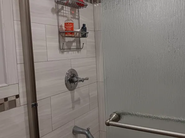 9811 Seaview Avenue image 18 of 28