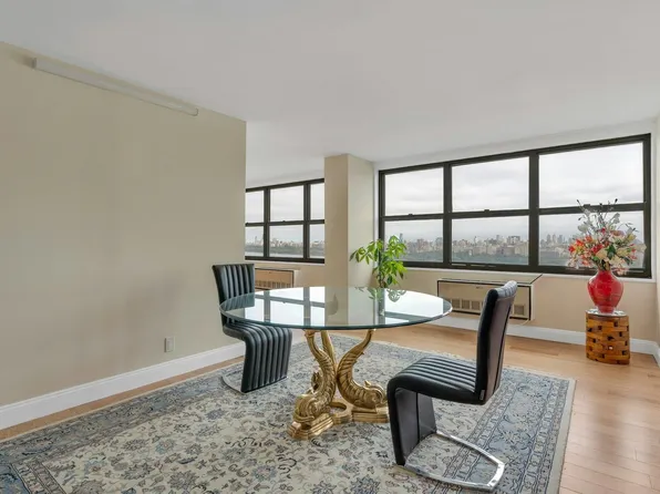 7004 Blvd East image 22 of 39