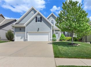 13813 Hauser St, Overland Park, KS 66221