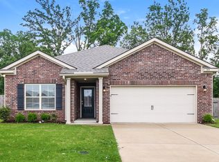 365 Beau Tisdale Dr, Oakland, TN 38060