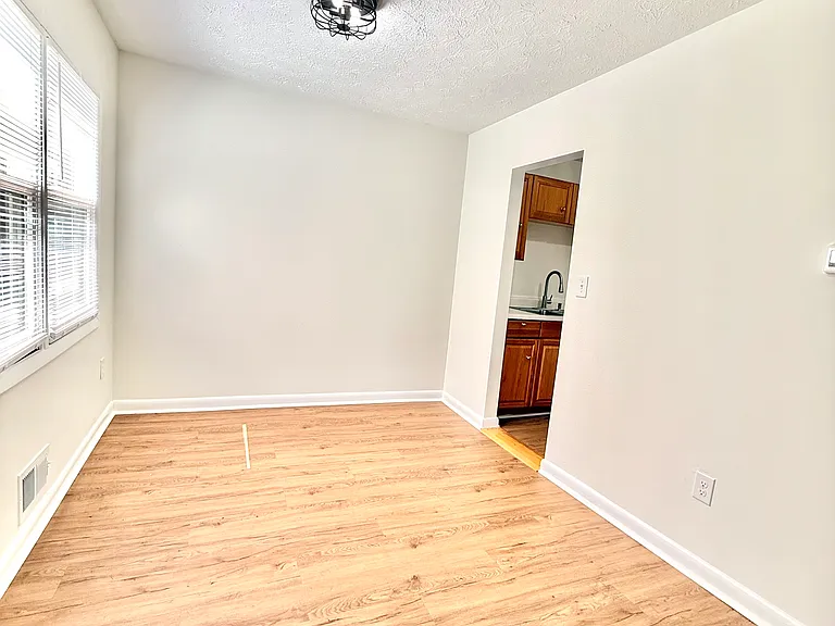 23 Elm St #3 — Photo 3