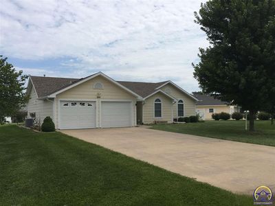 200 Trail Dr, Overbrook, KS, 66524