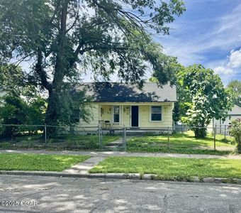 1214 S Connor Ave, Joplin, MO, 64801