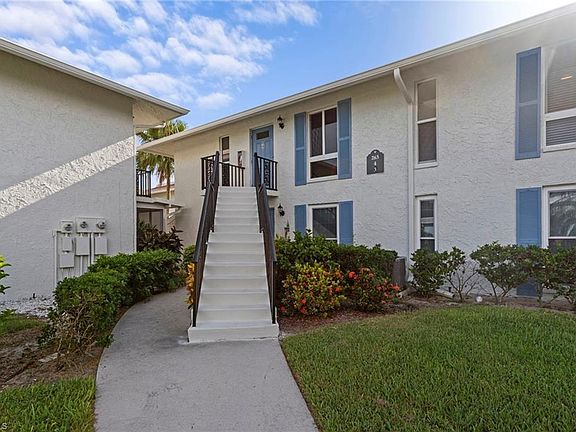 2nd image of 263 Palm DR #4