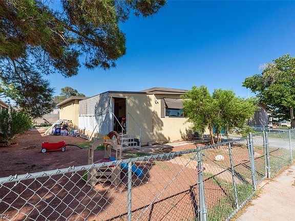 2nd image of 6436 Star Jasmine Ct