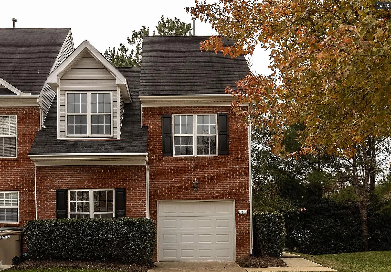 341 Bayleigh Ct — Photo 2