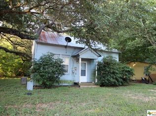 312 Plum St, Lockhart, TX 78644