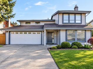 6734 134a St, Surrey, BC V3W4V3