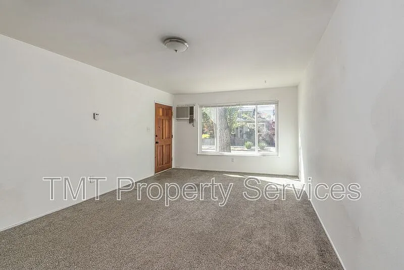2 bed, 1.0 bath, 1008 sqft, $1,765 — Photo 4