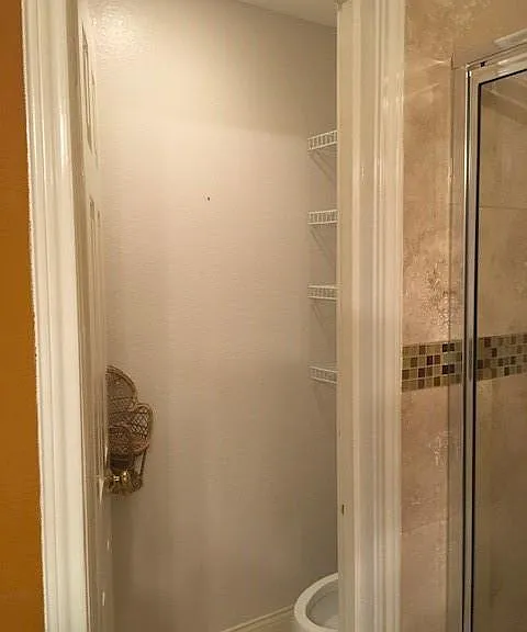 909 Shenandoah Dr — Photo 21
