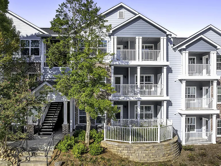 100 Lenox Park Cir NE — Photo 15