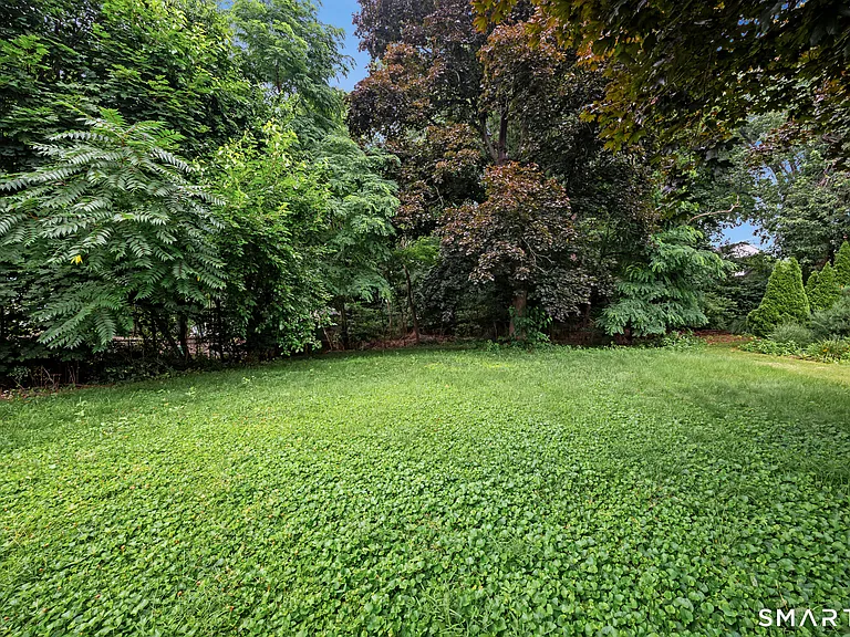 58 Jackson Ave — Photo 22