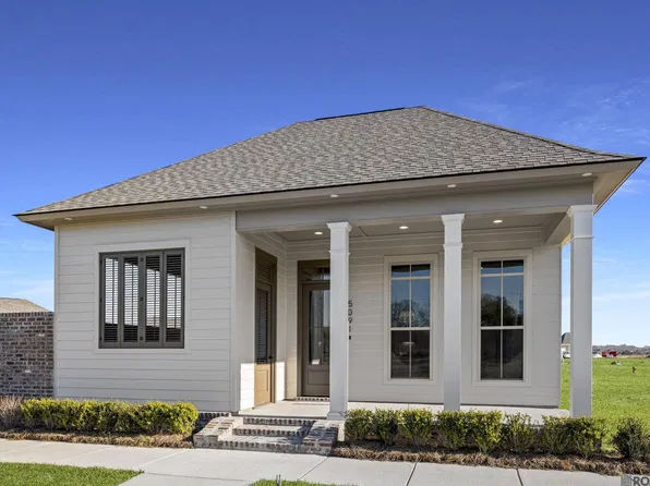 5091 Stonewater Dr, Gonzales, LA 70737